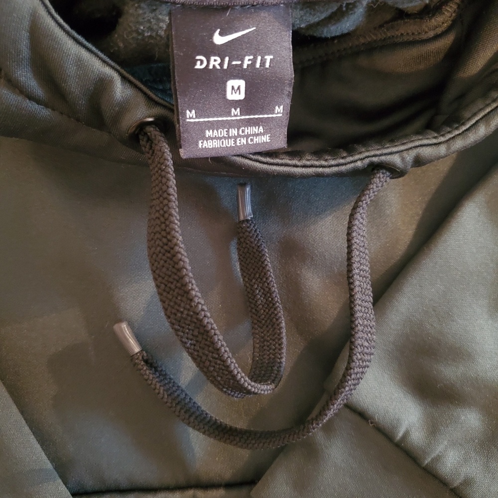 Nike Dry Fit Hoodie Sweatshirt - Picture 5 of 6
